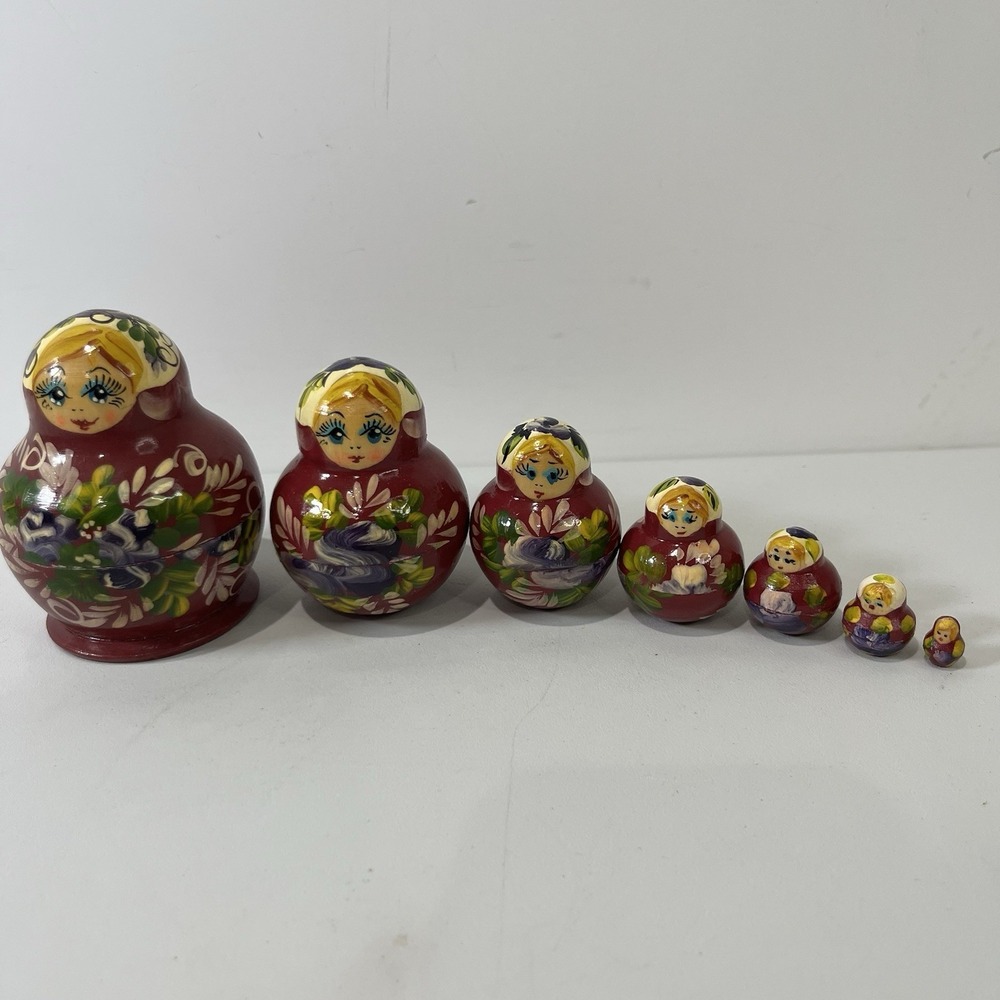 Vtg Russian Nesting Dolls Matryoshka Nesting Dolls 7 Piece Set Wooden Collector